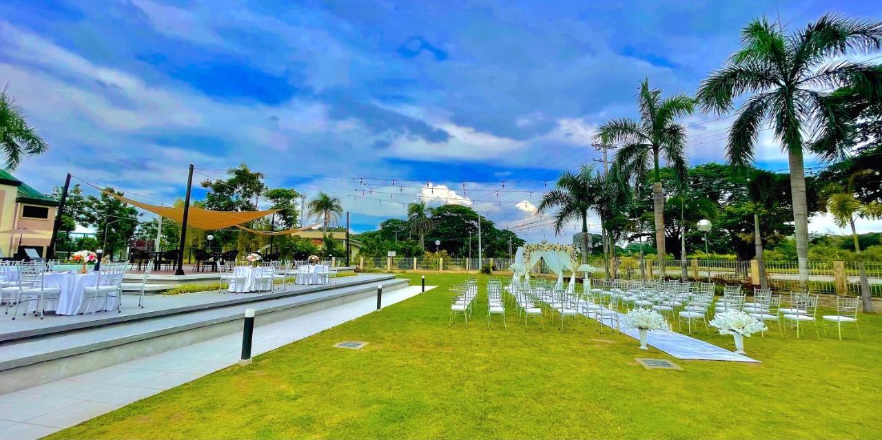 Luisita Central Park Hotel Tarlac City Exterior foto