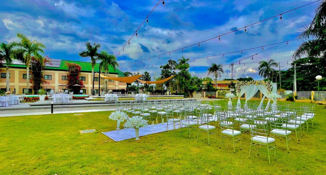 Luisita Central Park Hotel Tarlac City Exterior foto